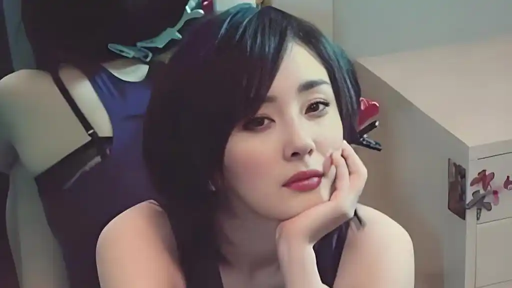 杨幂15年前的博文火了