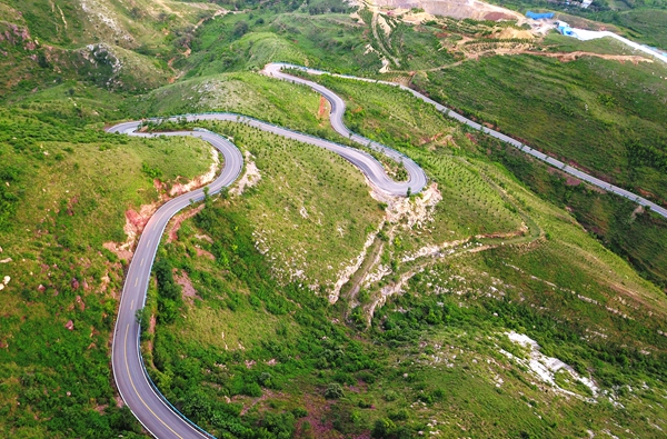 汝州：以“路”为笔绘就乡村振兴“新画卷”