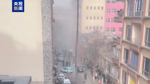 阿富汗首都喀布尔发生爆炸事件，造成中国公民伤亡！使馆提醒