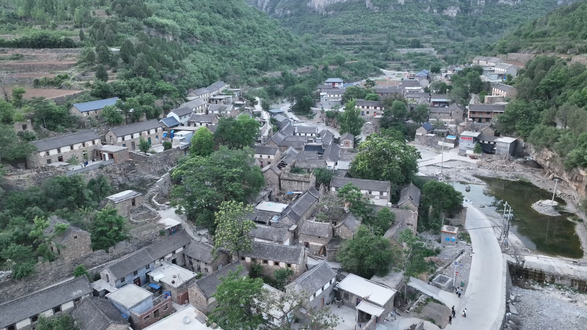 卫辉:游太行古村  体味中华优秀传统文化
