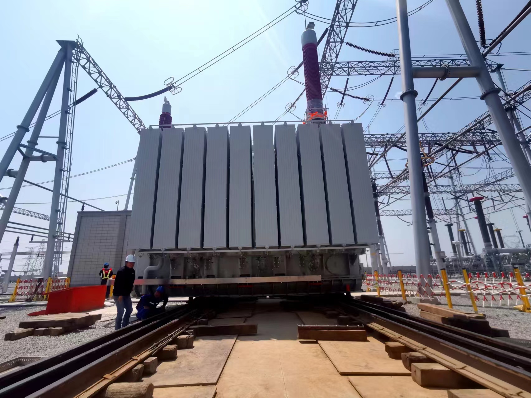 时间缩短一半!河南首次"整装更换"500千伏变压器