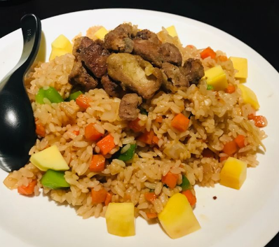 万象城【山上下居酒屋】鳗鱼蟹子炒饭58一碗,超多鳗鱼粒,焦焦的甜甜的