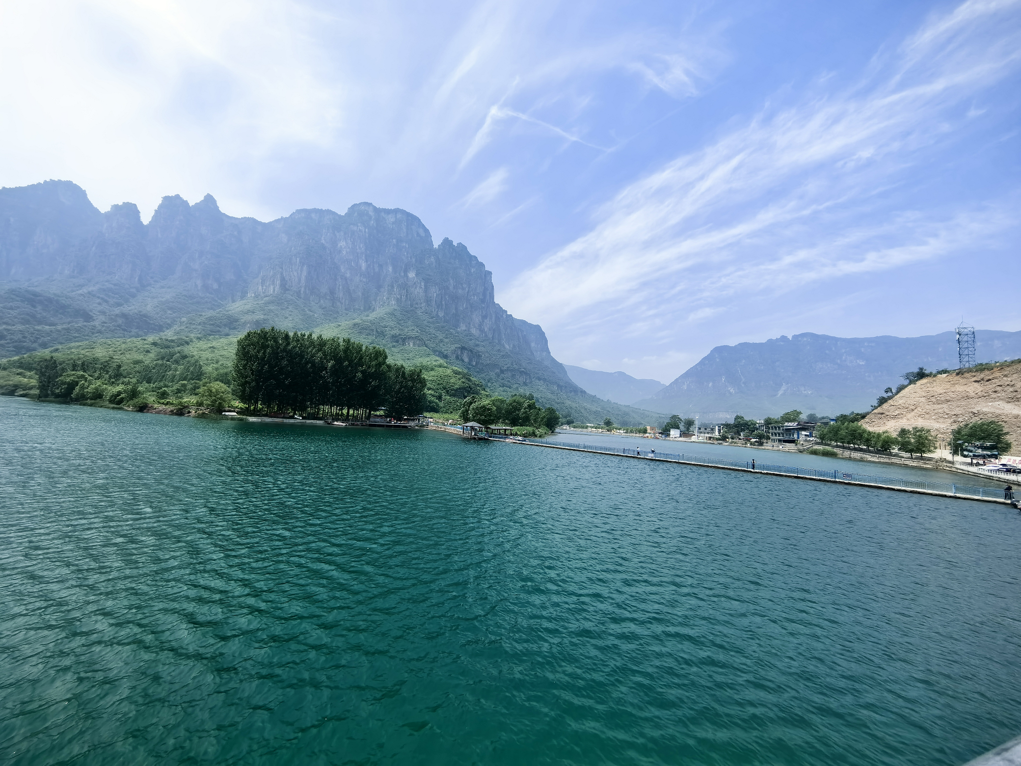 有言称:"走过武家湾的四季,才知道陵川的美丽!