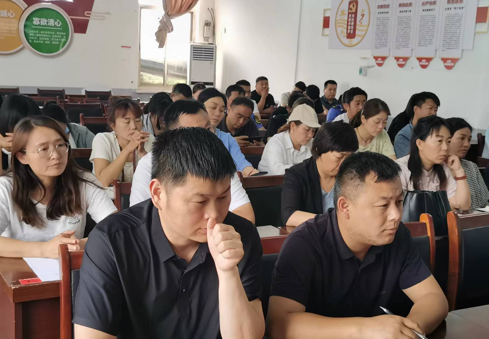 通许县孙营乡:推进"加强对校园安全监督的议案"办理工作