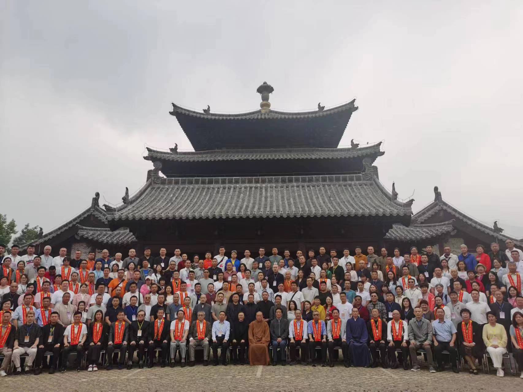 大象访谈|释永信:期待各门派进行大比武 让医者患者都受益