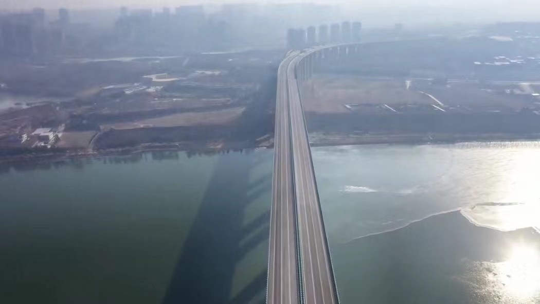 河南 "两路一桥"差异化收费优惠政策成效显现