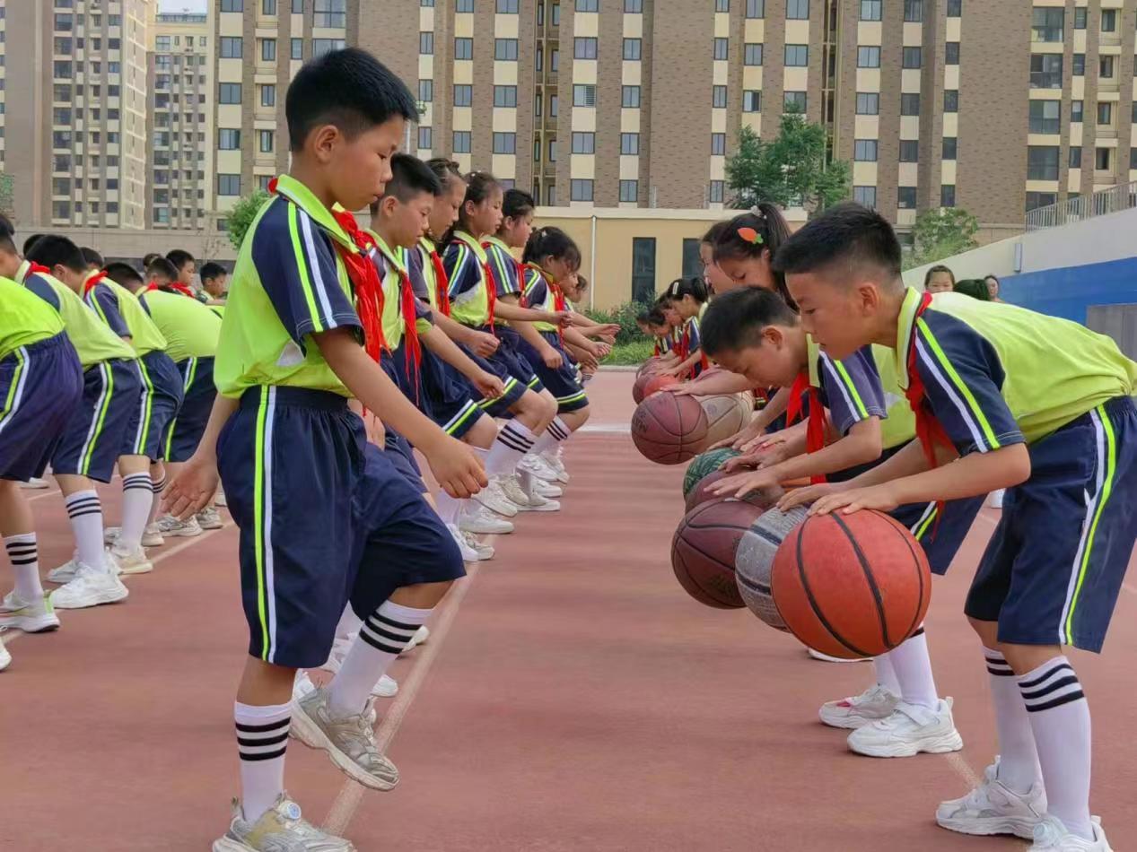 祥符区第三实验小学 阳光大课间 活力满校园