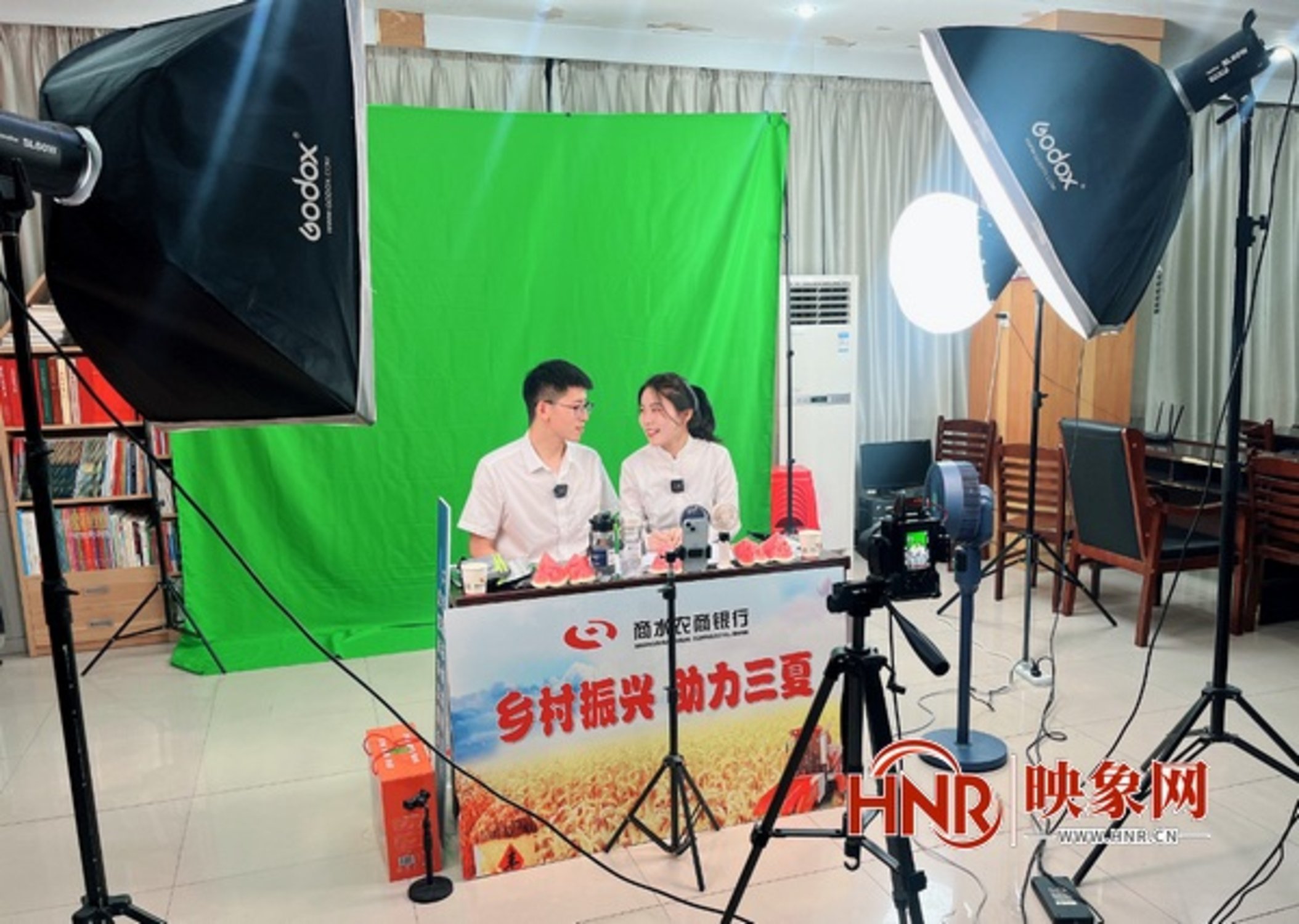 商水农商银行：线上直播 护航“三夏”