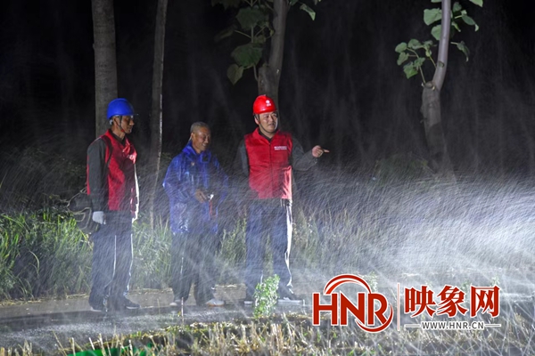 国网西平县供电公司：保电“夜巡”解民忧