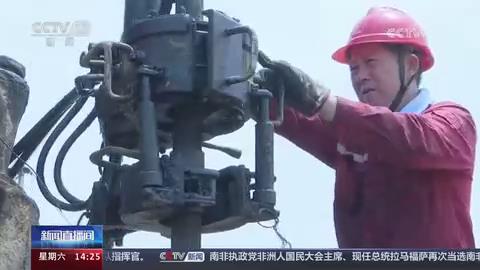 【央视关注河南濮阳】“修井医生”战高温 力保油田生产不停歇