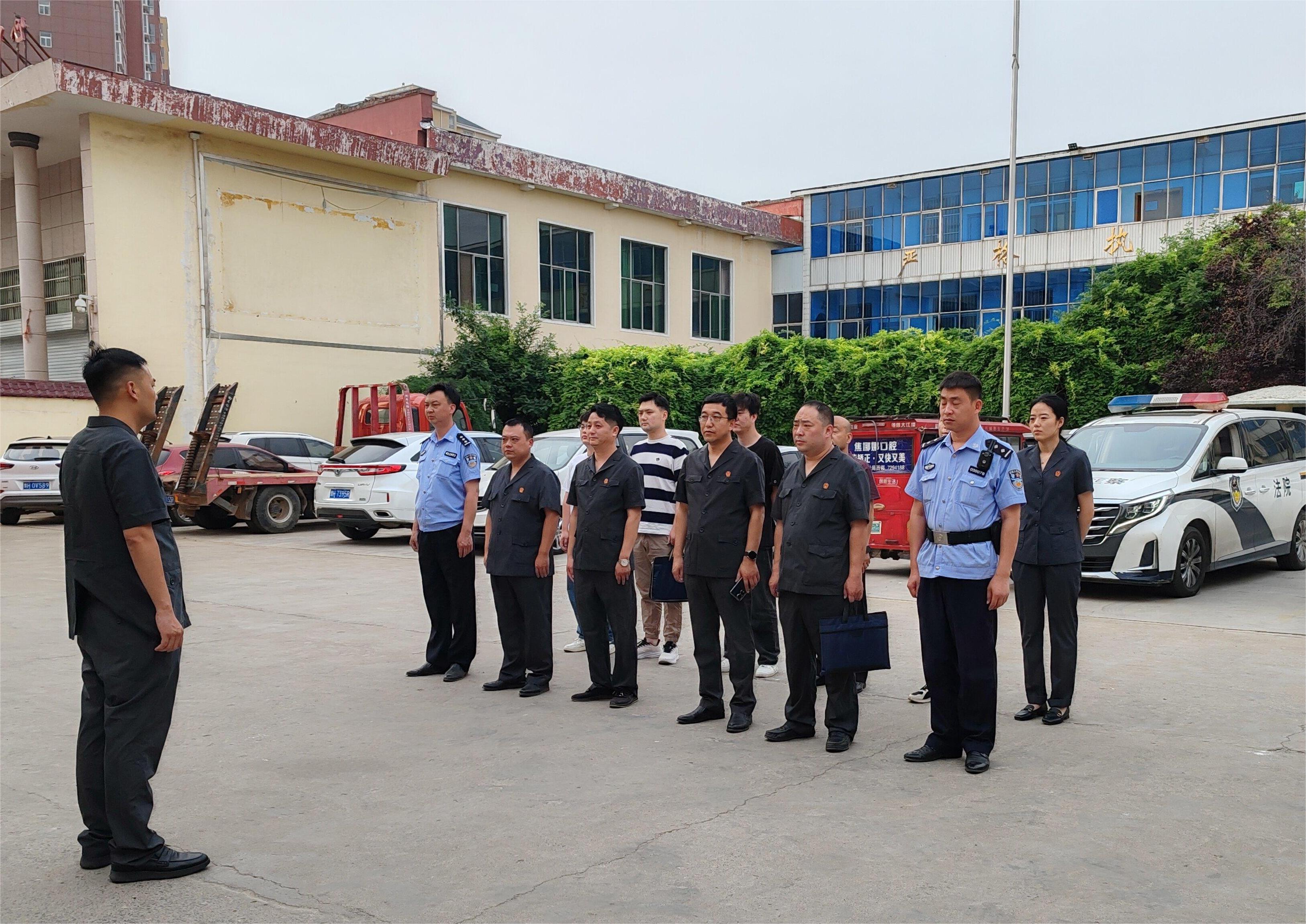 武陟法院：不惧夏日“烤”验  汗水铸就执行利剑