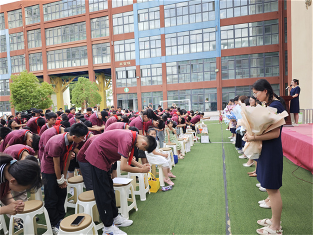 郑州高新区长椿路小学举行2024届六年级毕业典礼