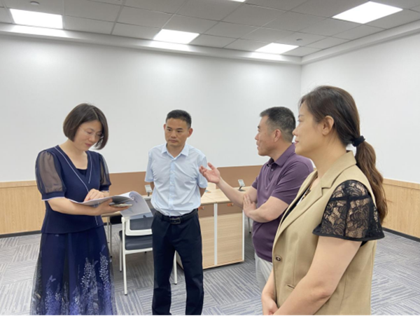 南阳市未成年人心理健康辅导中心获团市委好评