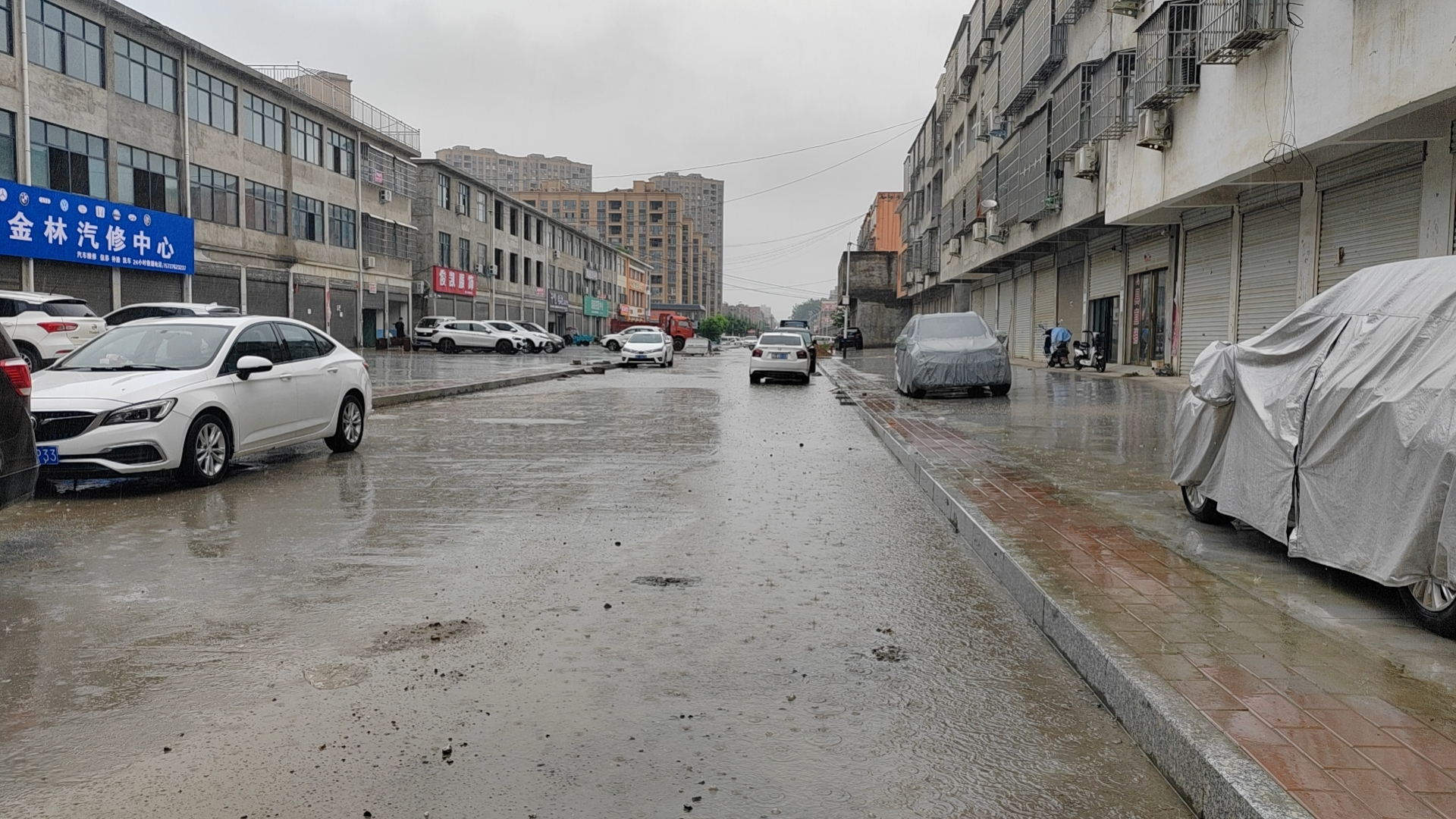 息县：通了路、顺了气、活了街、富了民