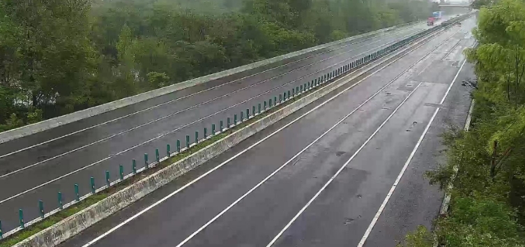 因降雨，河南部分高速禁止七座级以上客货车上站！