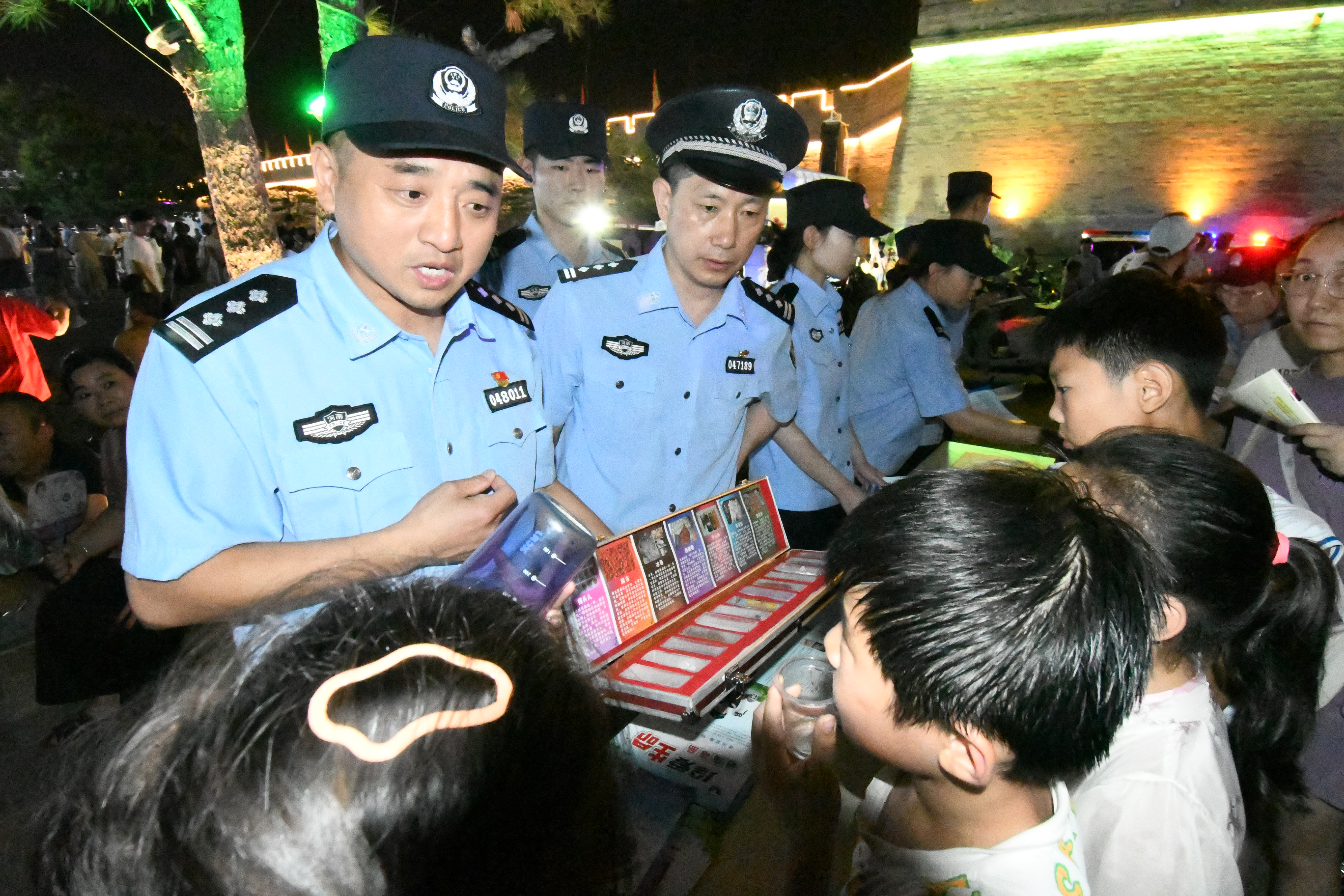 浚县公安：当好平安“守夜人”