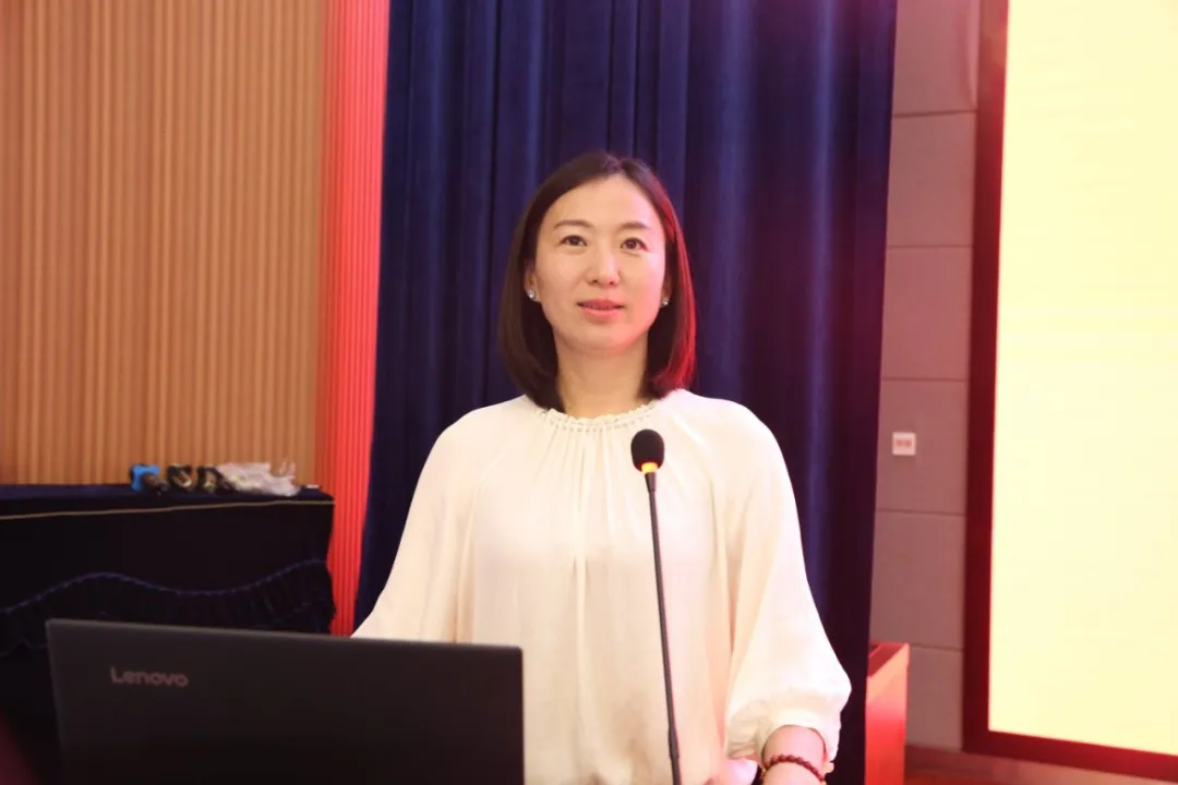 金秋归来启新程 凝心聚力绘新篇——郑州58中学召开新学期全体教师会