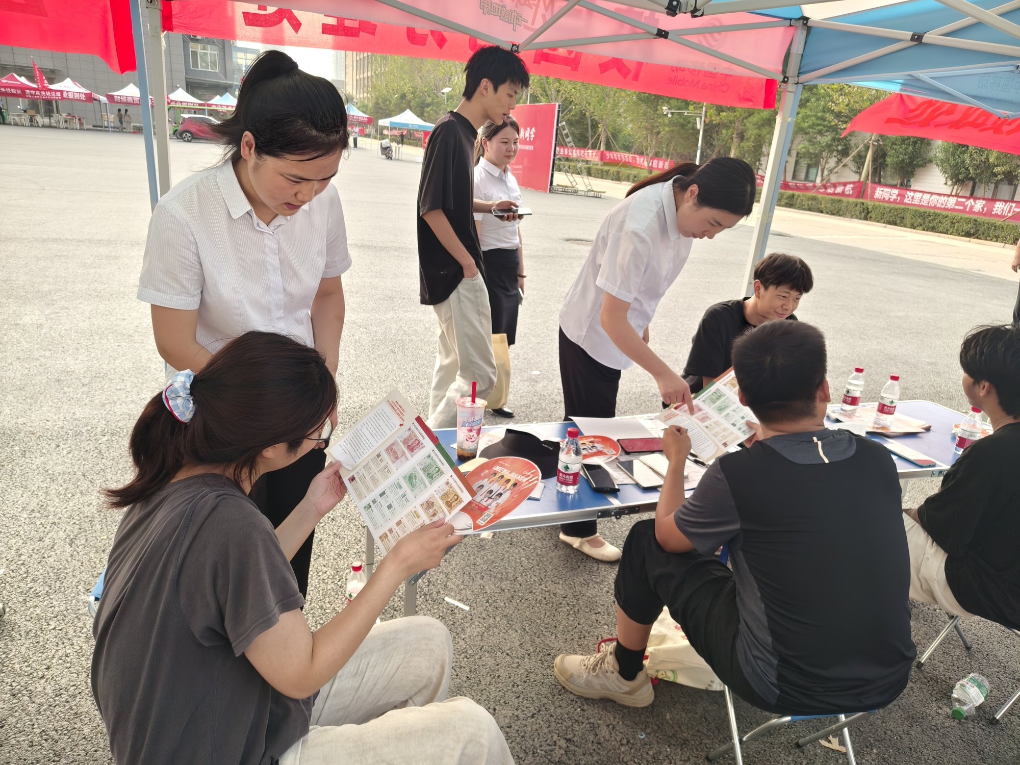 工行周口分行组织开展“金融教育宣传进校园”活动