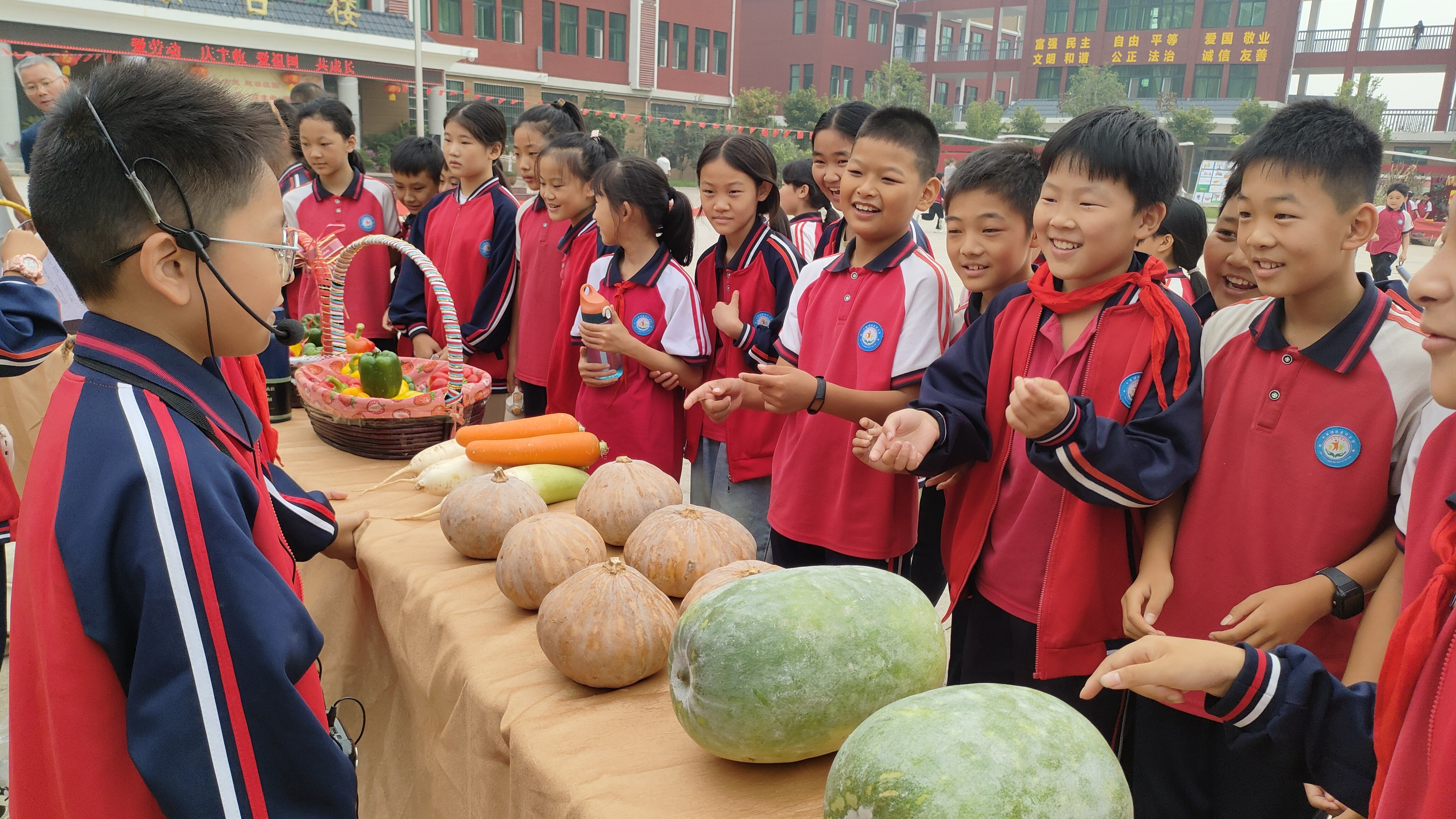 许昌襄城：十里铺镇实验小学开展绿健课程展示活动