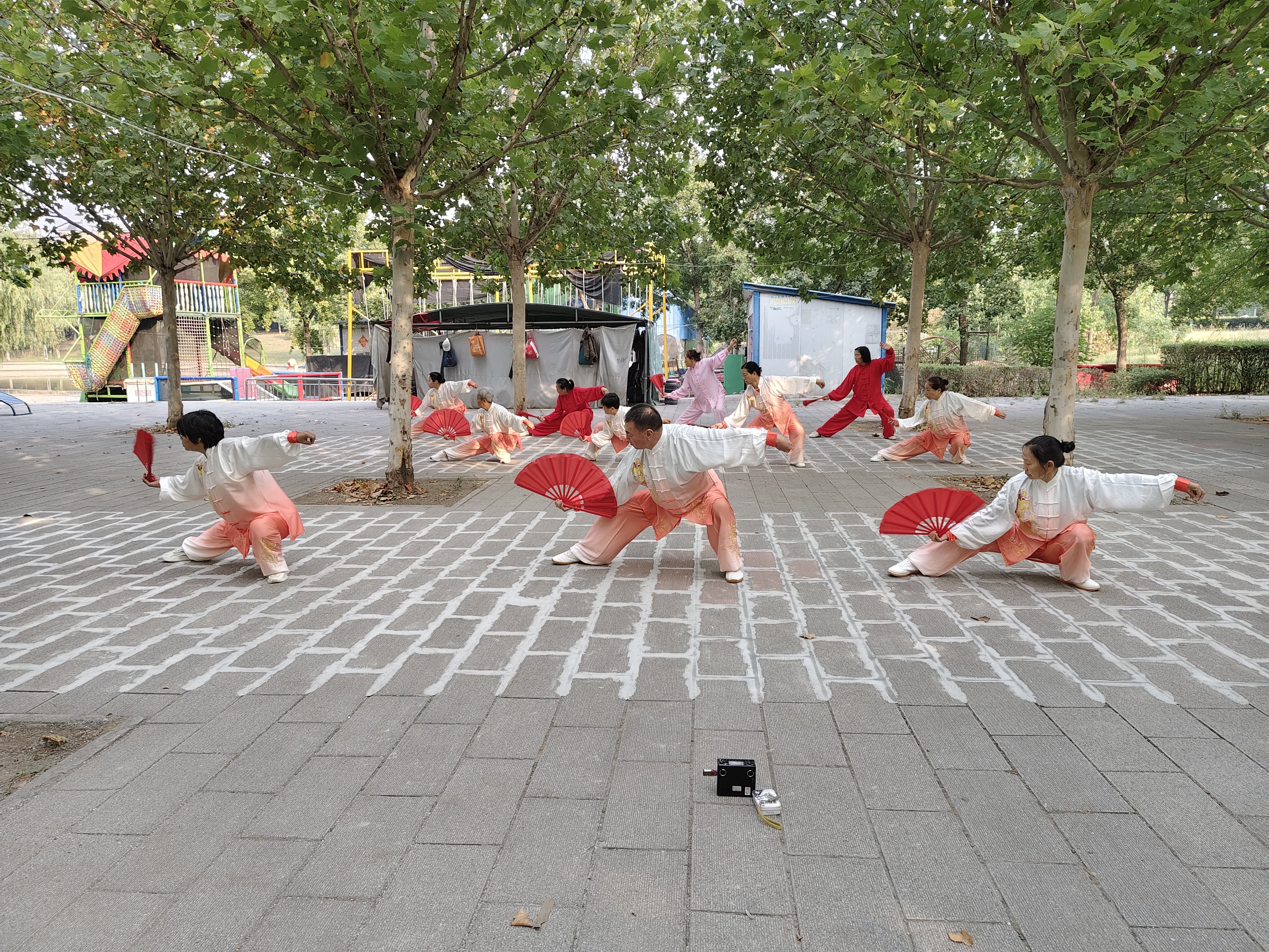 全民健身，动起来！