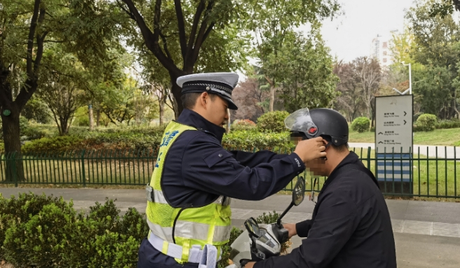 即日起至年底，郑州将严查这些交通违法行为