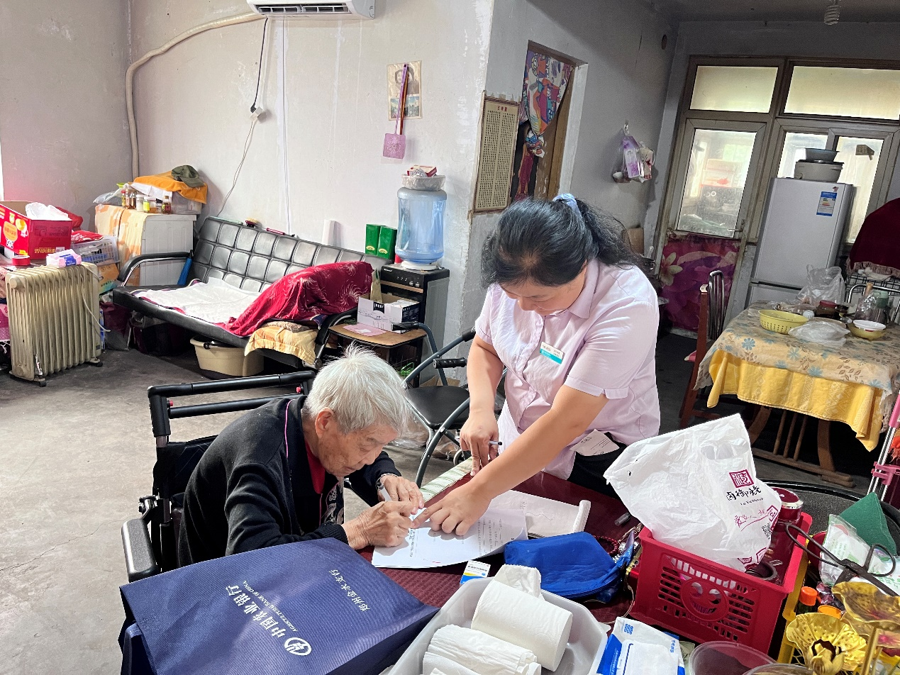 农行郑州中原支行营业室：特殊关怀送上门，服务创新更暖心