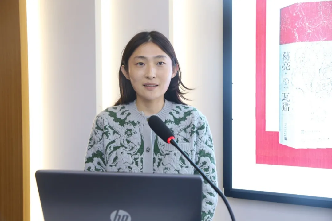 郑州市第五十八中学举行干部读书讲坛