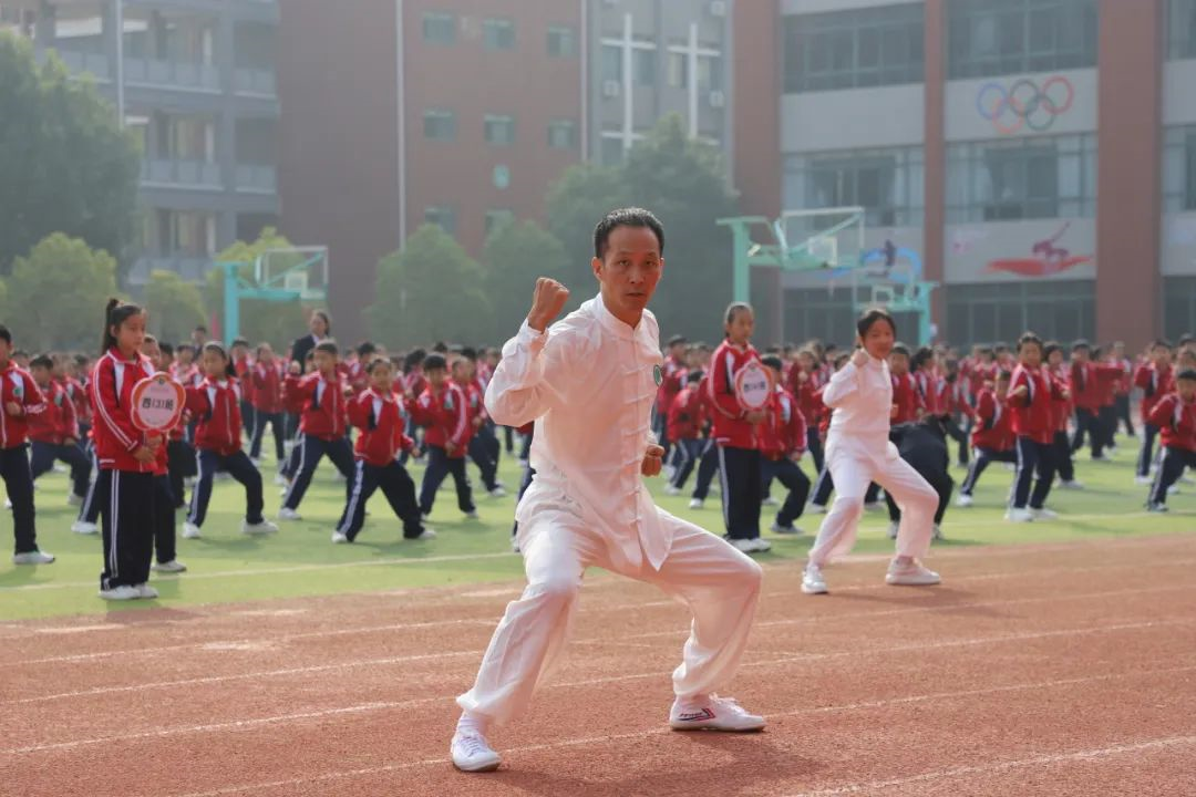 南阳武术高手（南阳武术十台甫
师）《南阳 武术》