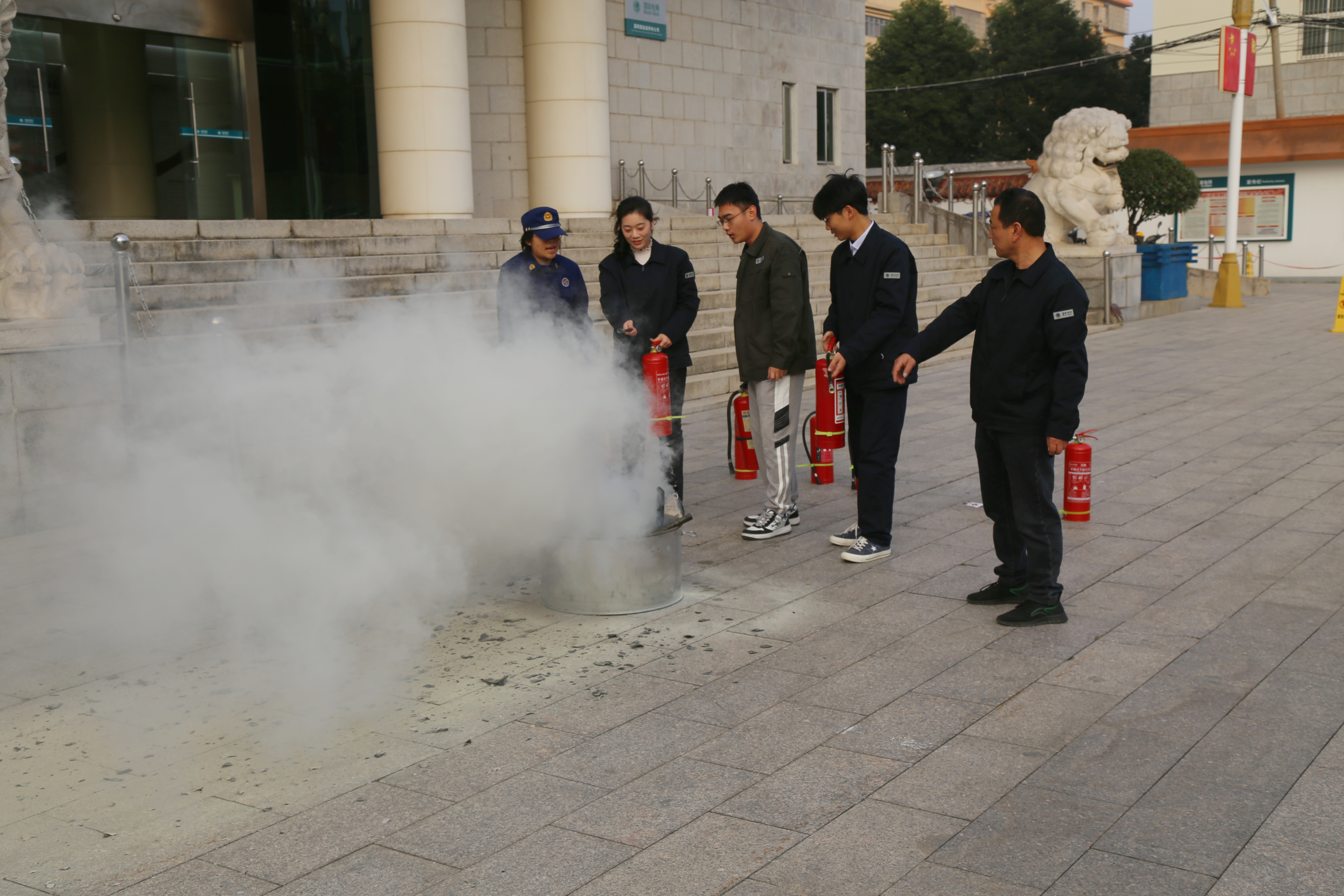 国网固始县供电公司：积极开展消防宣传月活动