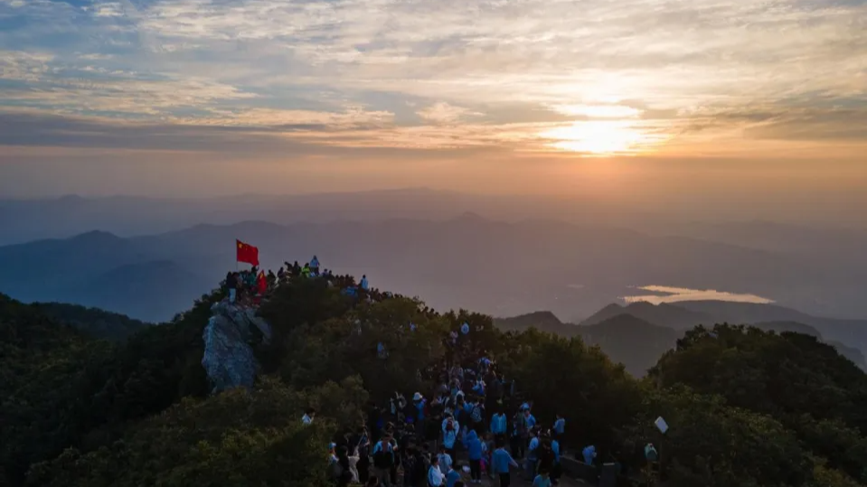 嵩山景区将于11月16日起停止夜爬