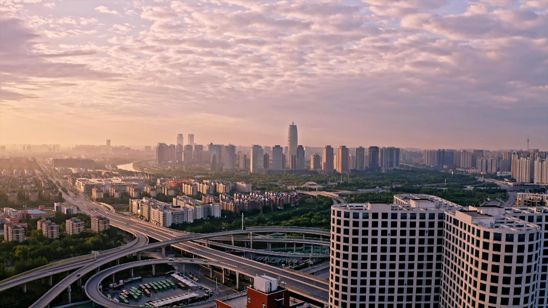 河南10月经济报有何看点？丨大象时政＋聊会儿