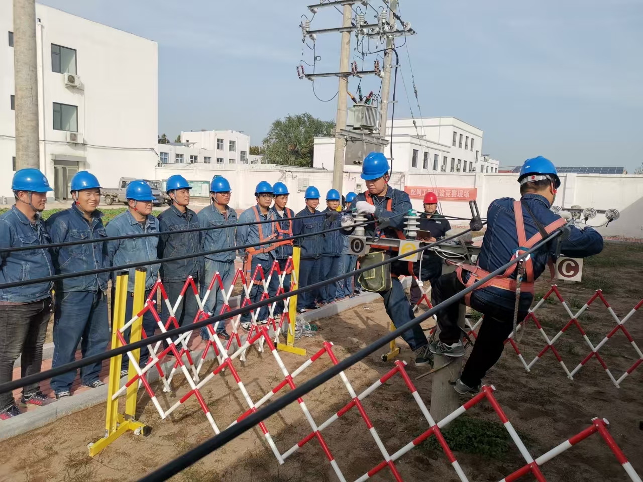 国网淇县供电公司：“人机”立体巡检 防山火于未“燃”