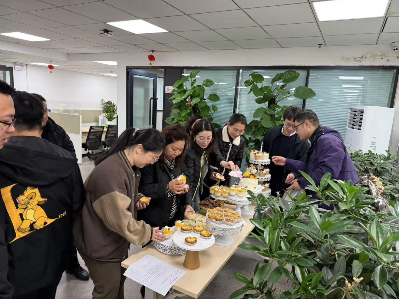 温暖与活力交织  平安产险济源中支举行下午茶活动