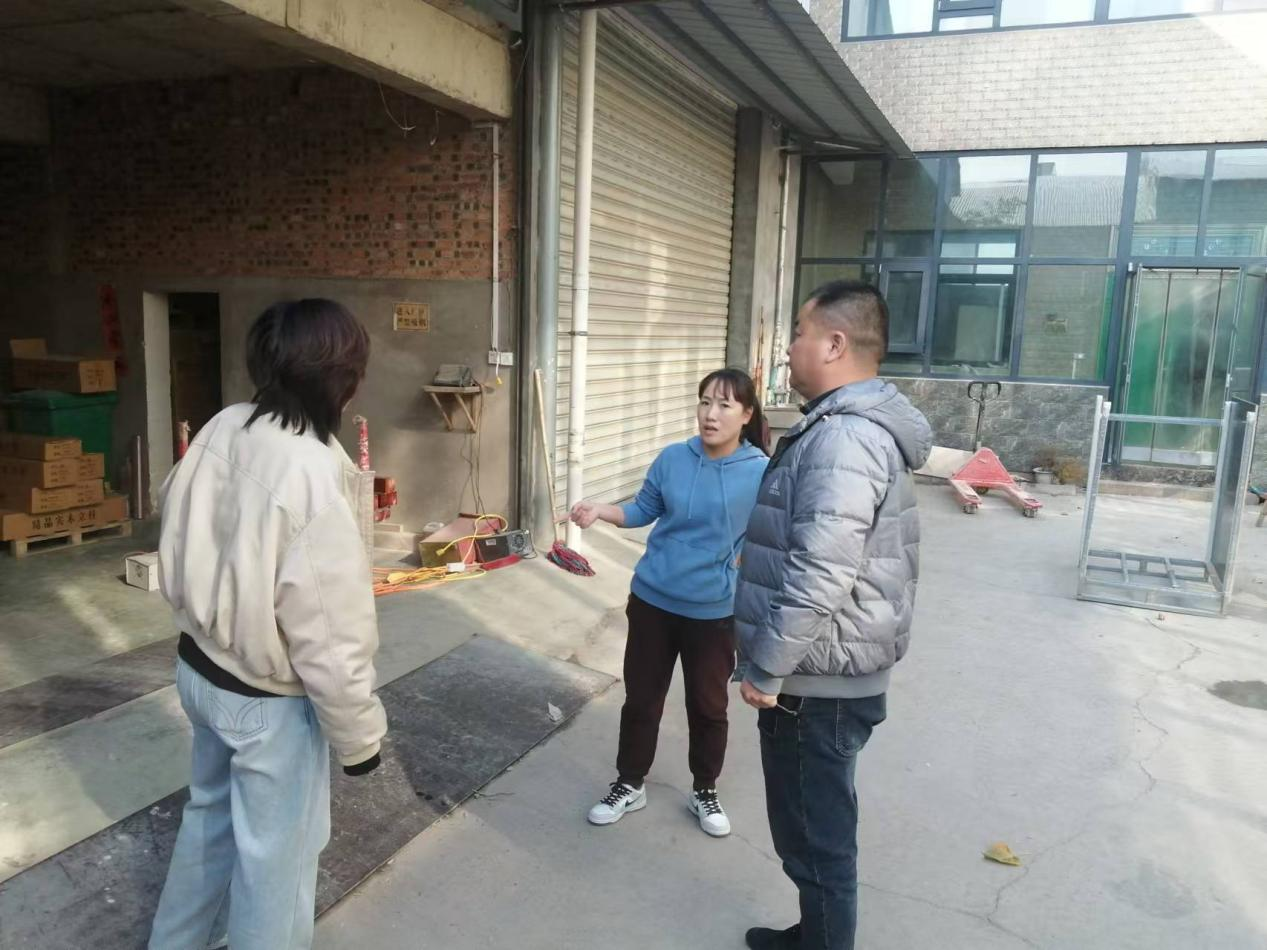 走访企业问需求 精准服务促发展