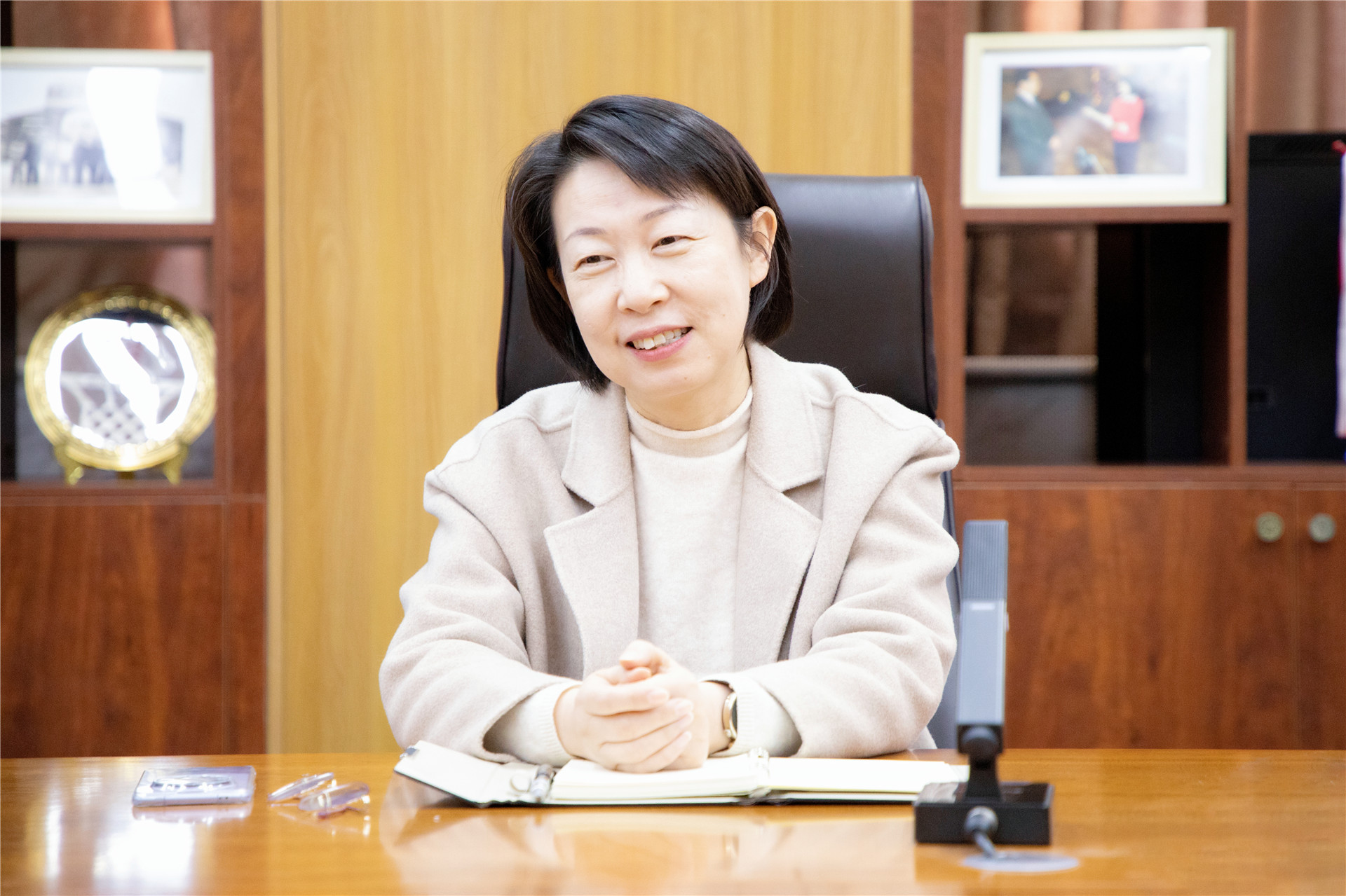 聚“新” 聚“智” 聚“力” 郑州11中召开校园通讯员座谈会