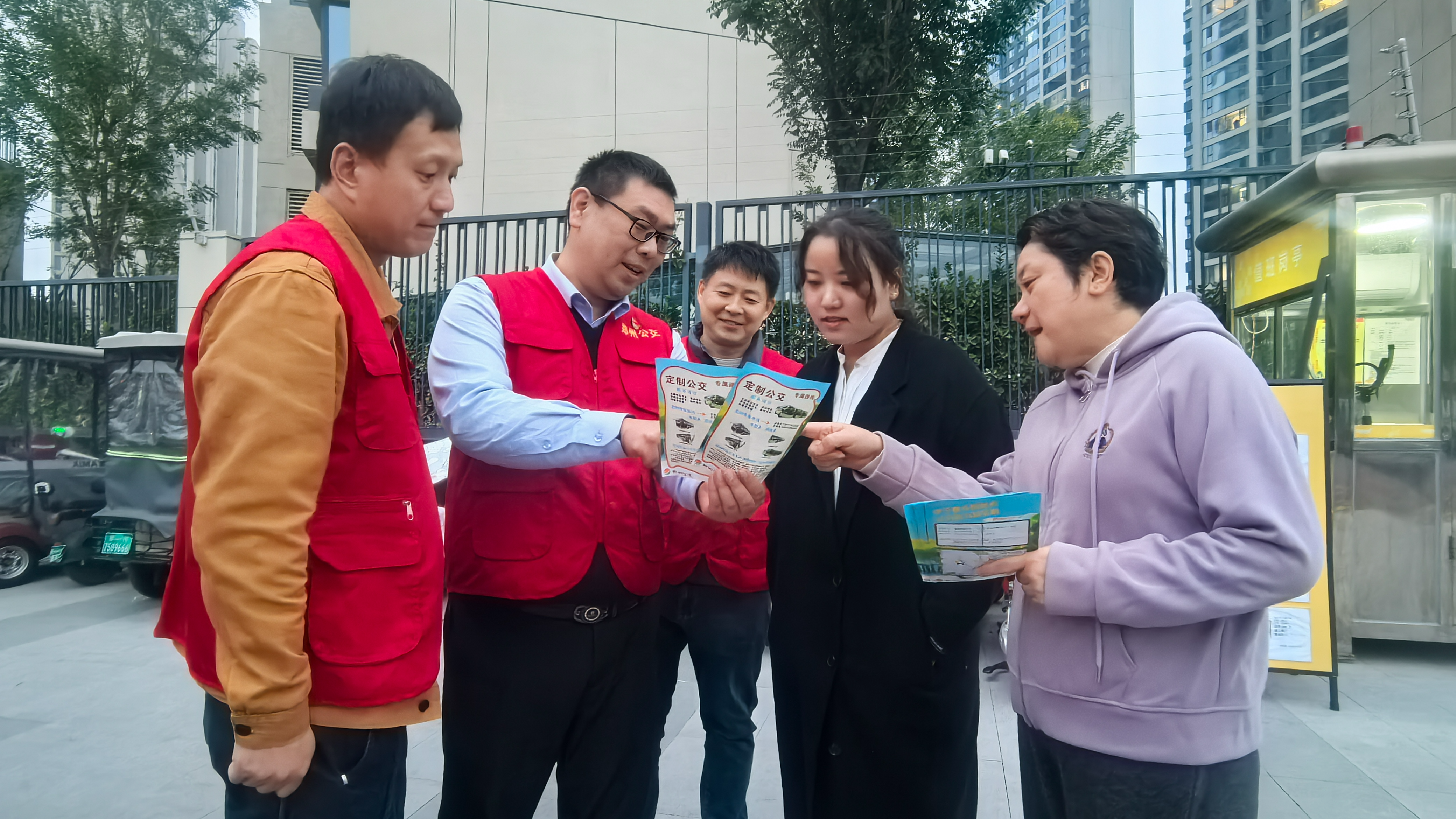 以思想之光照亮郑州公交奋进之路