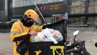 春节出游热带动外卖激增，郑州酒店外卖量同比增长两成