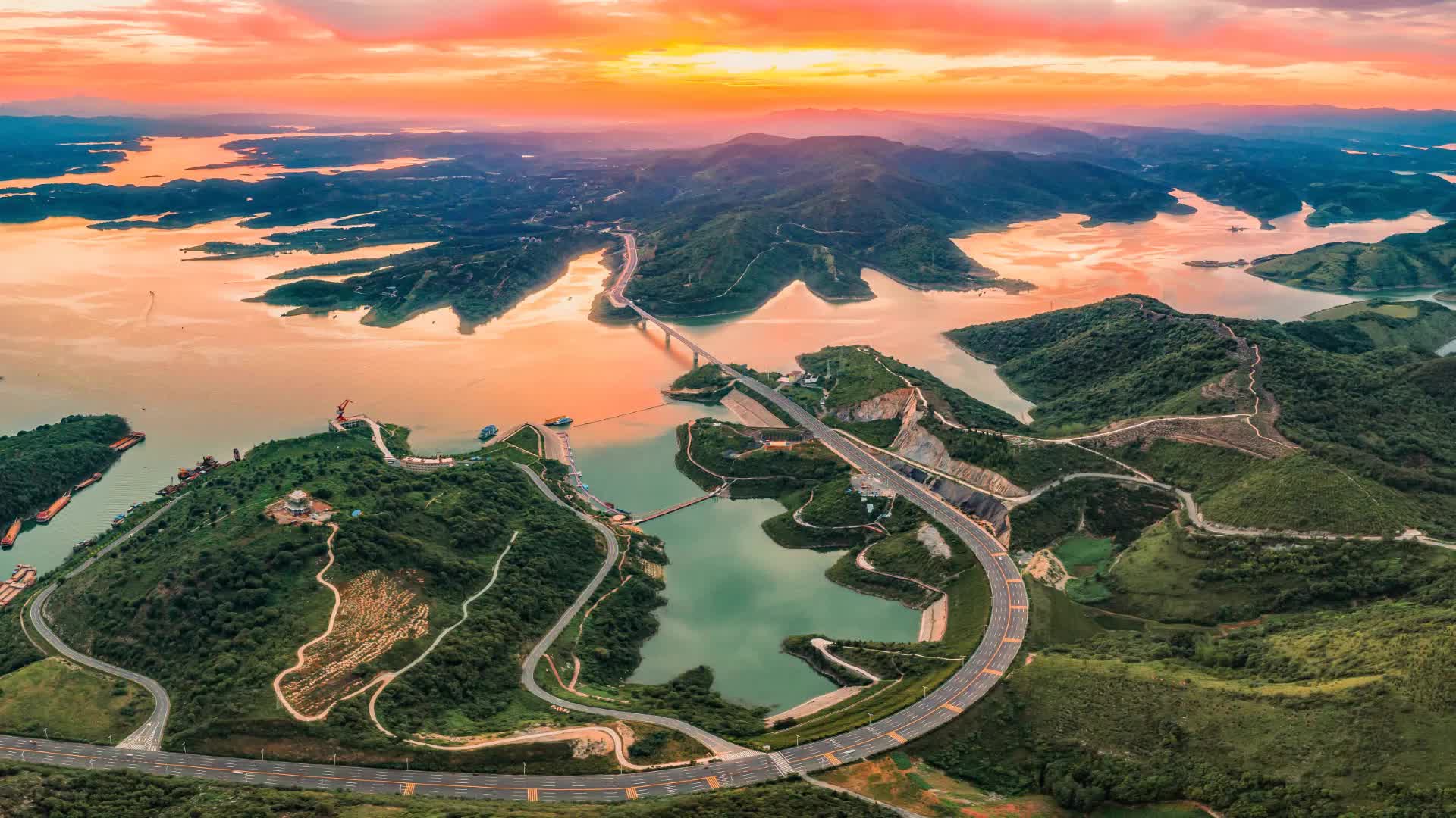 河南城乡融合发展驱动乡村全面振兴的关键动力与策略路径——基于企业家精神的分析视角