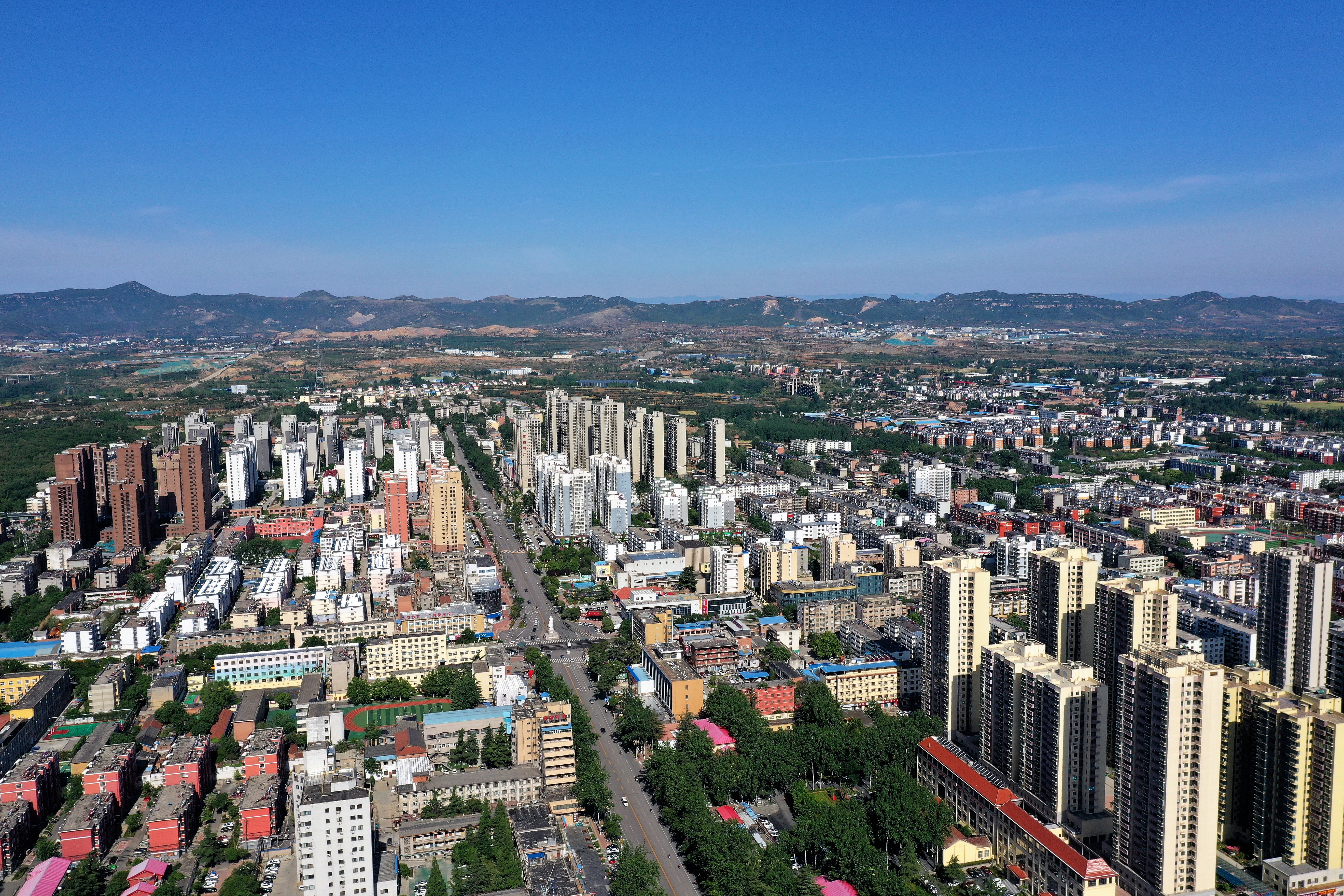鹤壁市山城区：以法治力量 护航城市前行