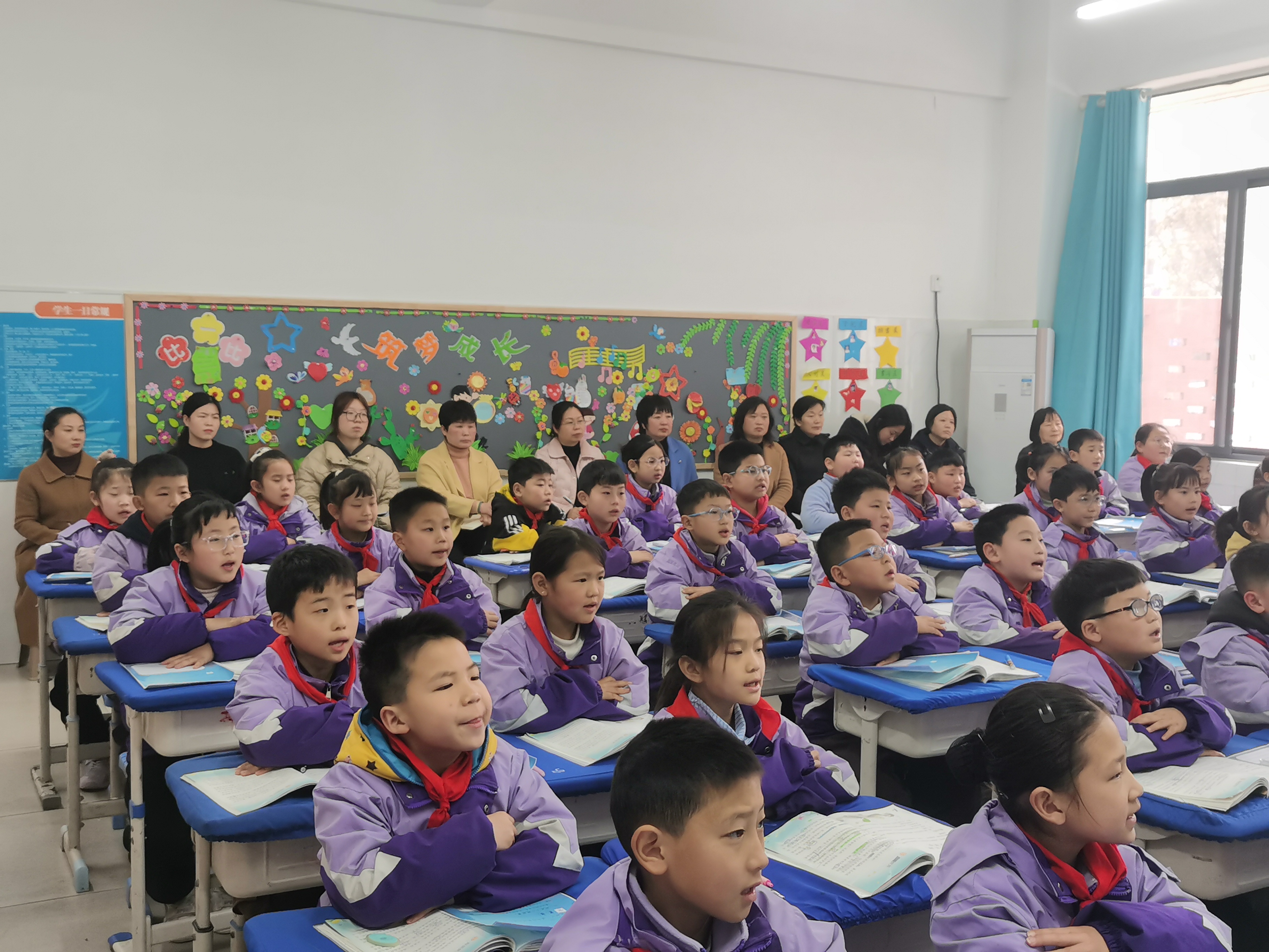 开封市复兴大道小学与金明池小学联合开展联合教研活动