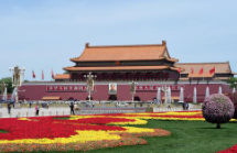 与中国同行就是与机遇同行（和音）