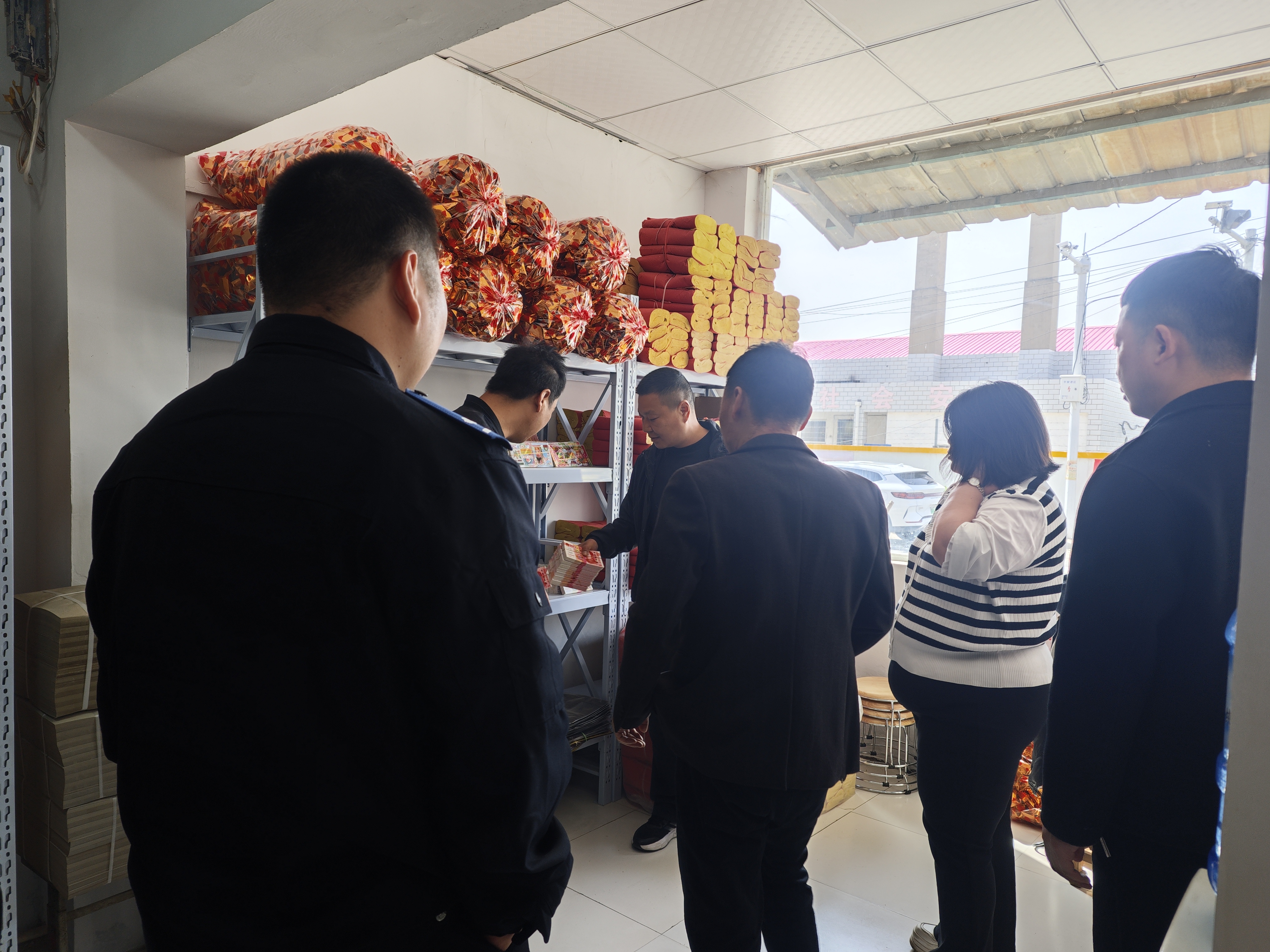 航空港区社会事业局 “三措并举” 护航清明文明安全祭扫