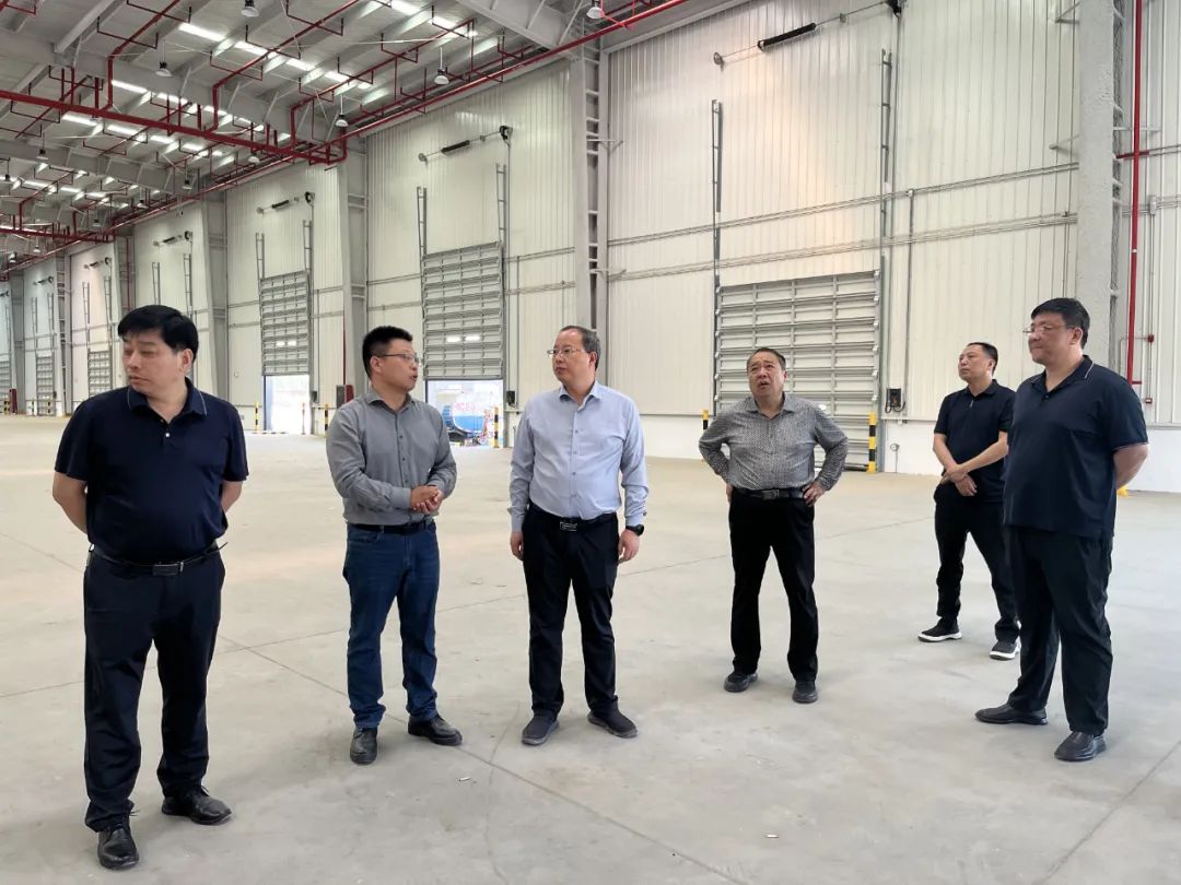 南阳市卧龙区委书记吕志刚赴先进制造业开发区现场办公