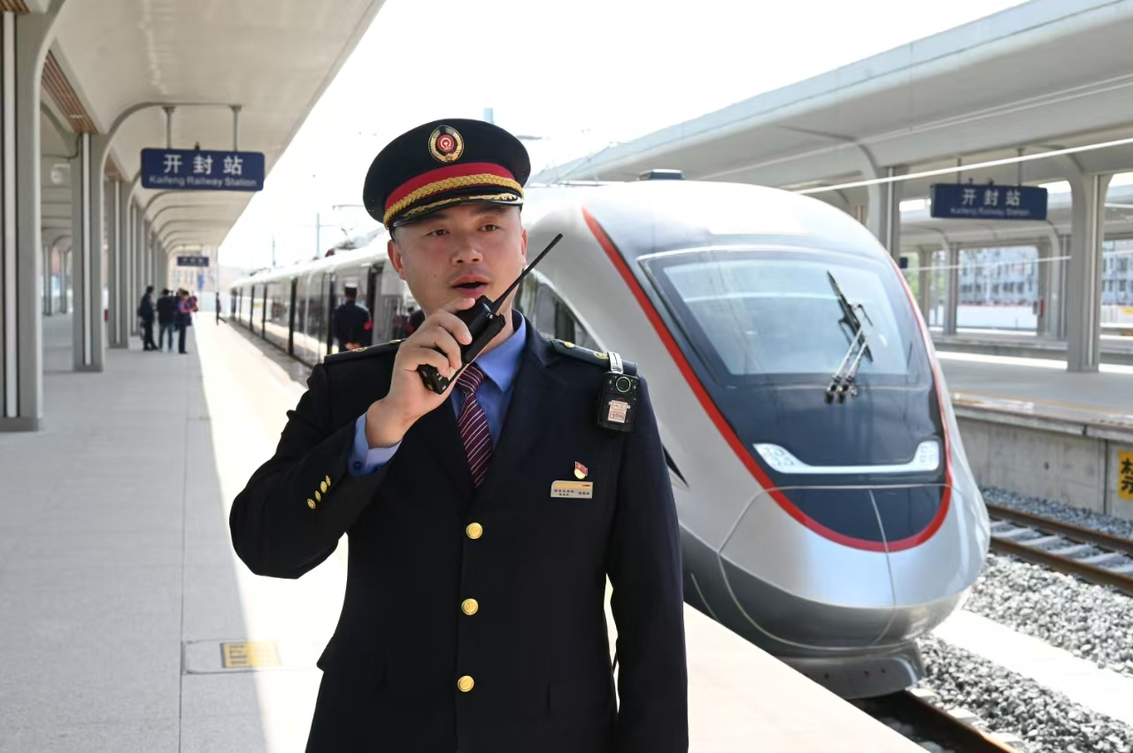 五一假期，国铁郑州局发送旅客440万人 同比增12.3%