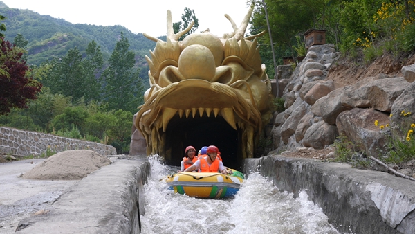 鲁山：文旅添“新宠” 夏日清凉游