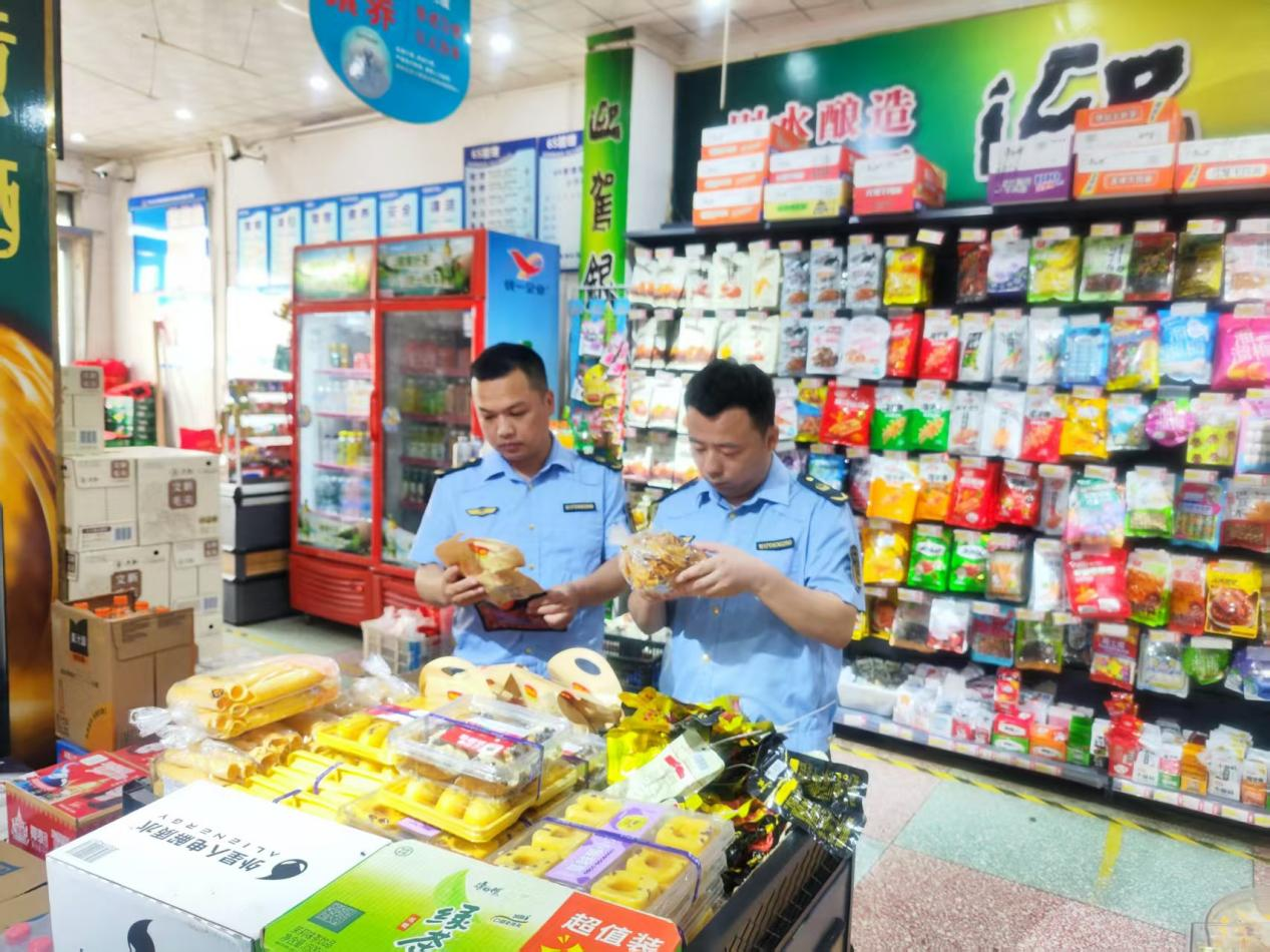 罗山县市场监管局：开展农村假冒伪劣食品专项整治