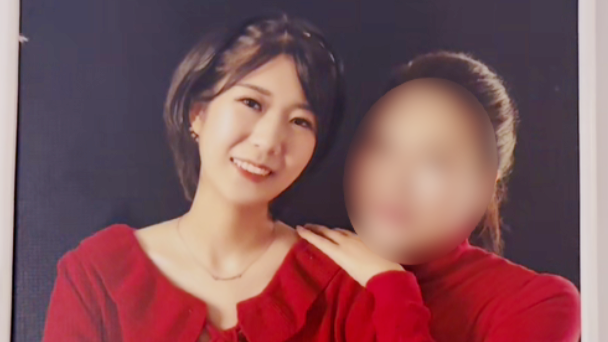 成都女子家門口遇害案今日開庭 被害者母親曾幻想當外婆樣子