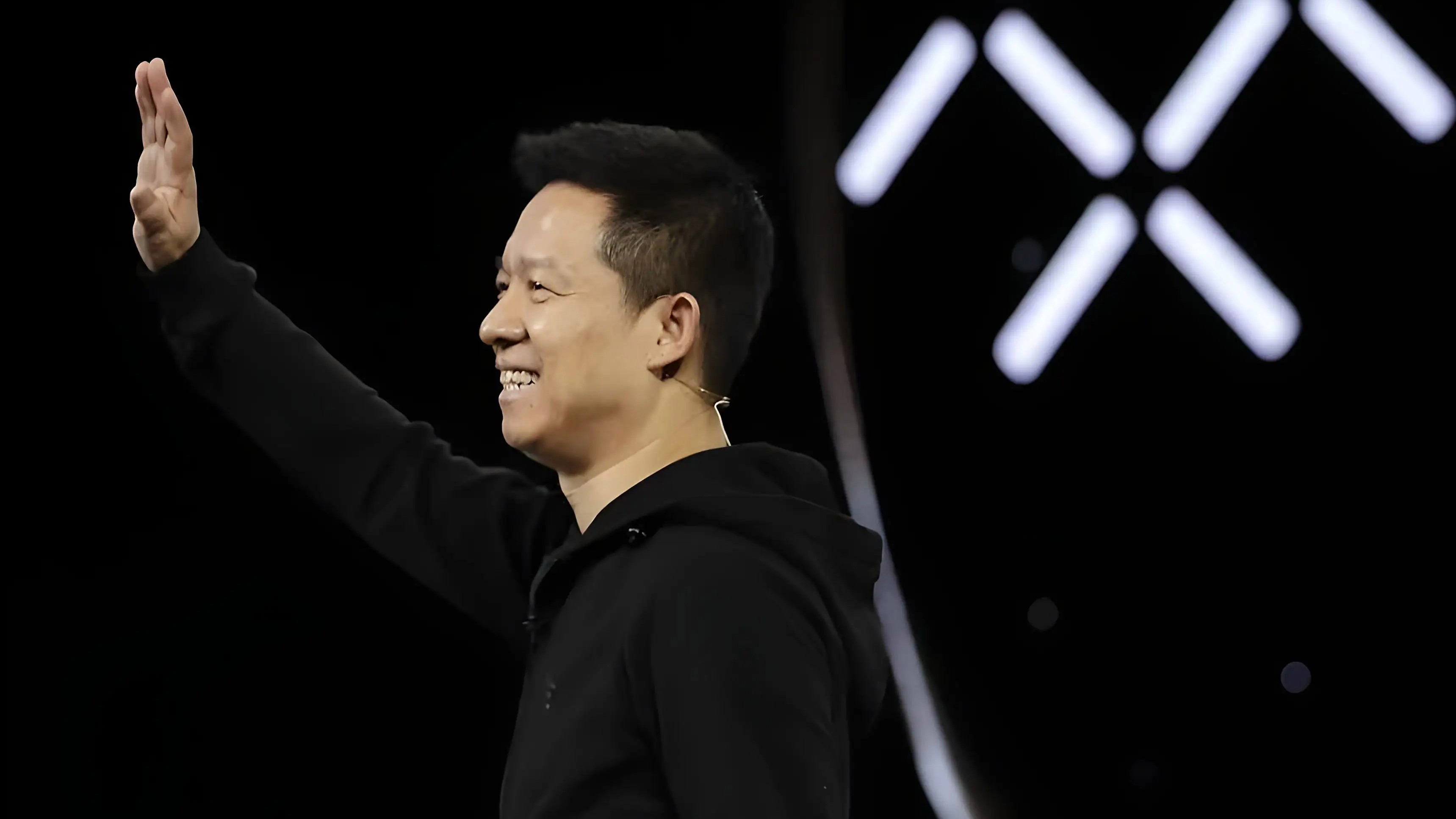 賈躍亭數度哽咽：散戶救了我們的命