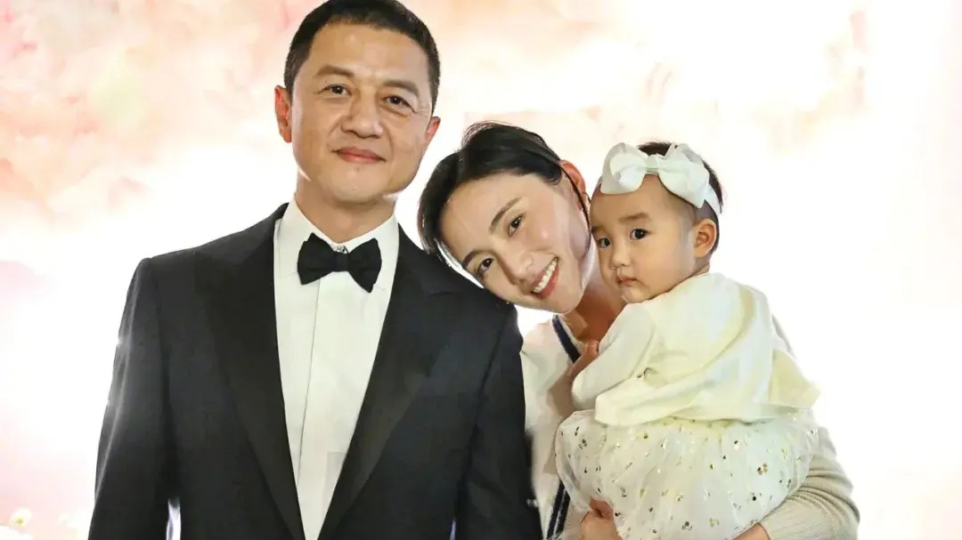 李亞鵬為何不拍戲還債？妻子回應：理解他，有自己的人生目標