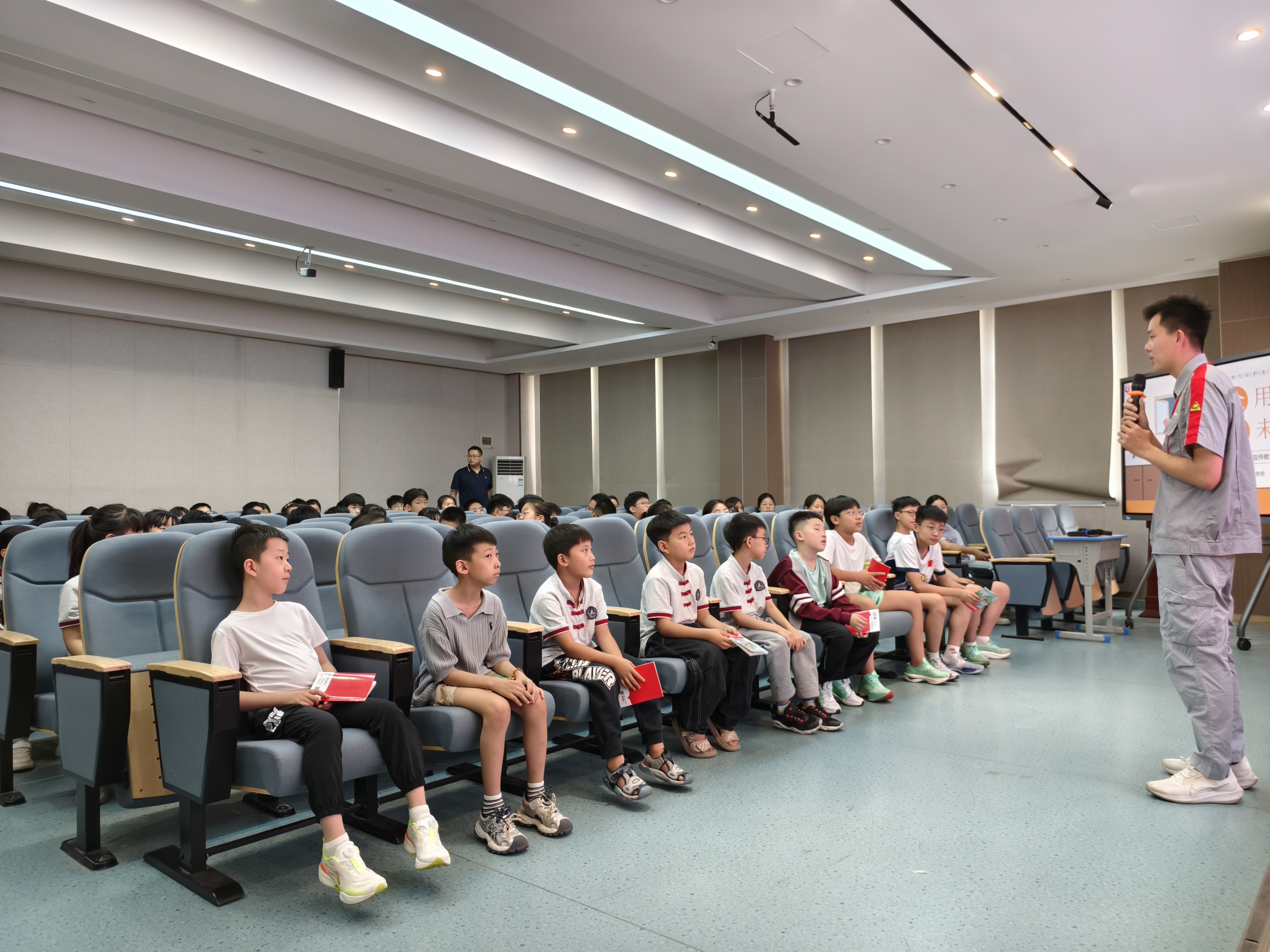 焦作中裕燃气：燃气安全进校园  安全知识驻心间
